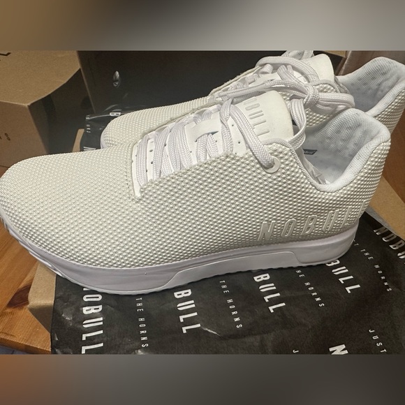 NOBULL Women’s Super Fabric Trainer + low - Picture 1 of 4